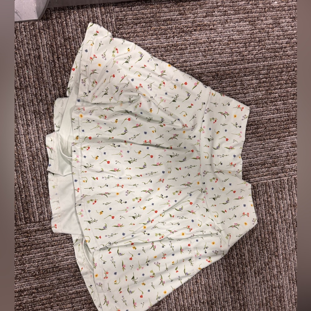 Popflex skirt size medium. Worn once.
